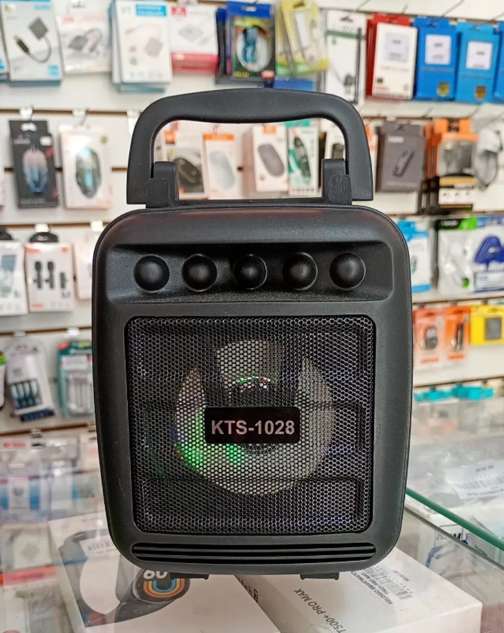Mini Caixa de Som Bluetooth Portátil Com Suporte Para Celular e LED RGB - Novo - Foto 2
