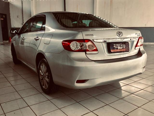 Corola altis 2012 Blindado nível 3 muito novo ac troca - Foto 4