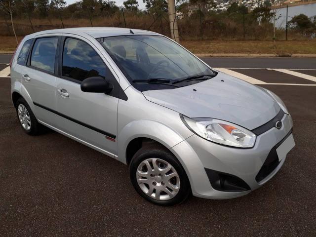 Ford Fiesta Class 1.5, o mais novo e conservado do Brasil - Foto 5