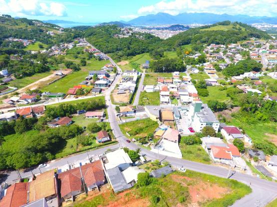 Ótimos terrenos para construtores ou você que quer a sua casa. - Foto 4