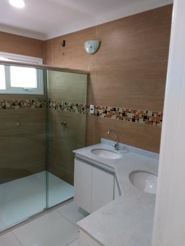 Parque das Laranjeiras - Casa duplex com mezanino - 4 suítes - Foto 9