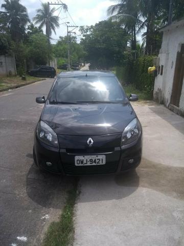 Sandero Tech Run
