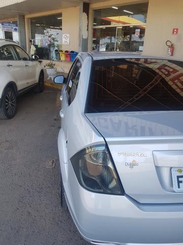 Fiesta sedan - Foto 2