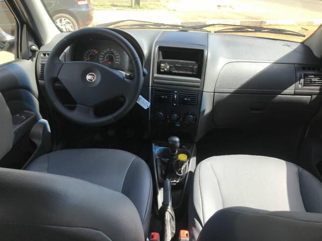Fiat Strada WORKING 1.4 CD 2012 - Foto 5