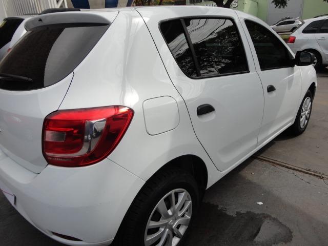 Sandero 1.0 - Foto 9