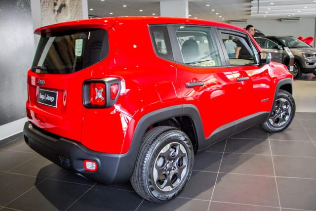 JEEP RENEGADE BASE AT 1.8 FLEX - Foto 5