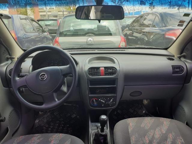 Chevrolet Corsa Maxx Sedan 1.8 Flex + Direção - Financie Facil Alex - Foto 3