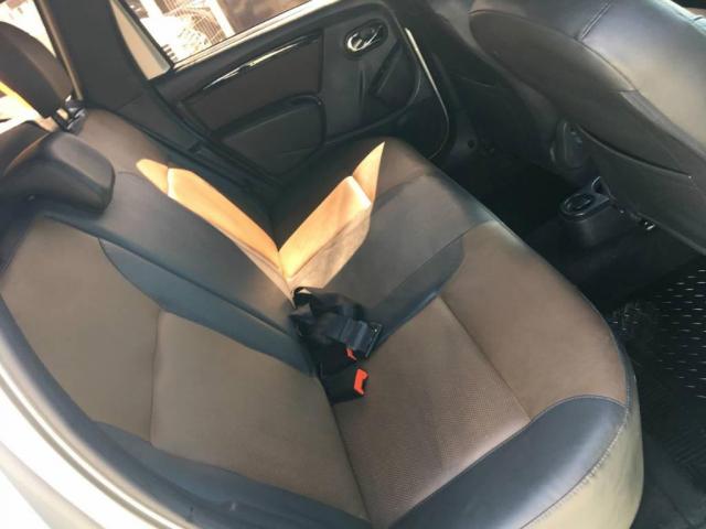 Renault Duster 2.0 DINAMIQUE - Foto 6