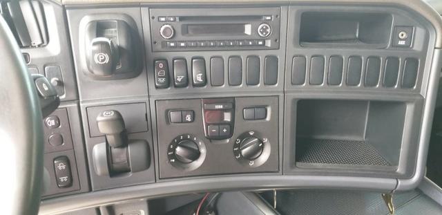 Caminhao scania r 440 6x2 prata completo motor novo ano 2014 - Foto 15