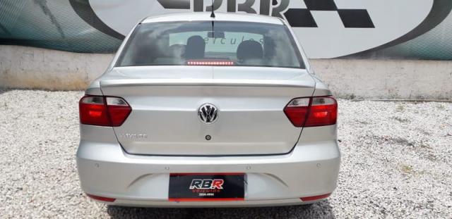 VOLKSWAGEN VOYAGE COMFORTLINE 1.0 TOTAL FLEX 4P - Foto 6