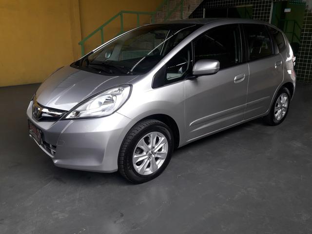 Honda fit 1.5 aut IPVA 2020 pago 2013!!8mil!!