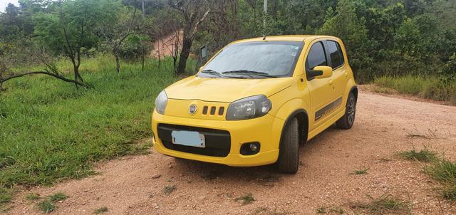 Uno Sporting 1.4 Amarelo - Foto 4