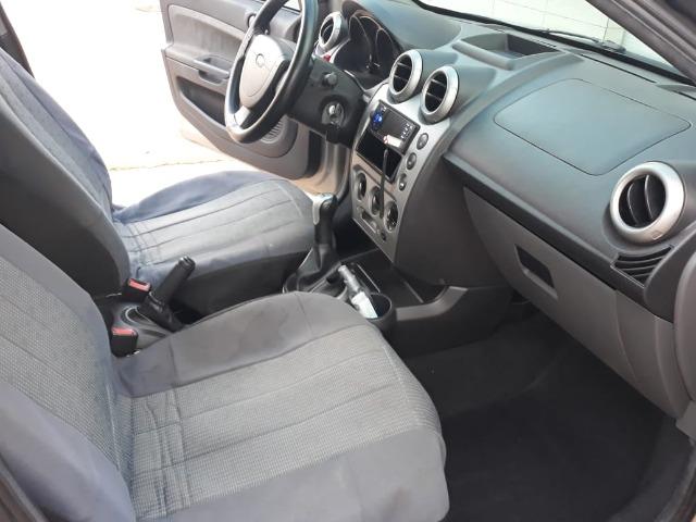 Fiesta Sedan 1.6 - Foto 5