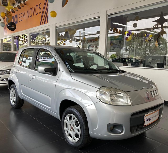 FIAT UNO VIVACE 1.0 8V  FLEX  4P