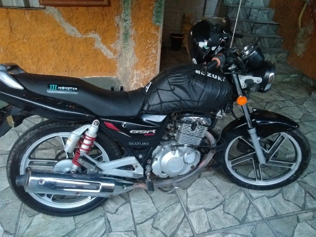 MOTO 125