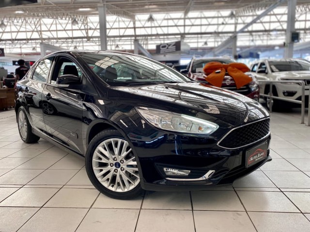 FORD FOCUS SE AT 2.0