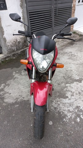 CB 300