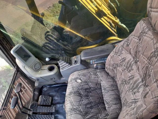 Escavadeira Hidraulica Caterpillar 320D ano 2008  - Foto 6