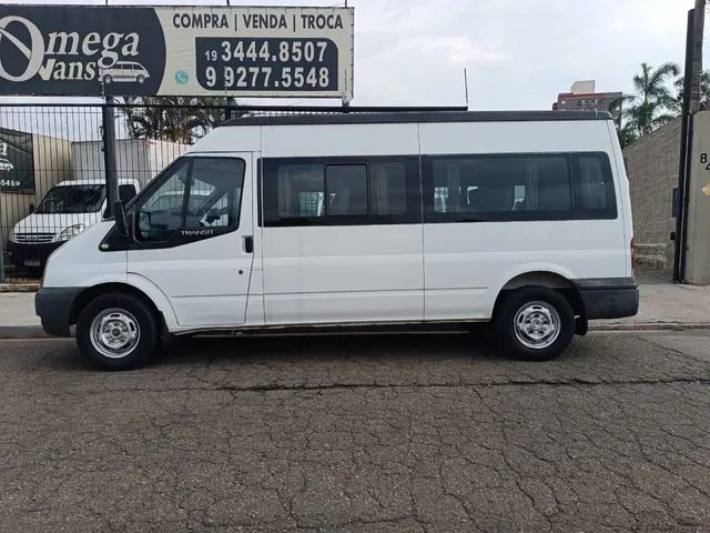 Ford Transit em Americana