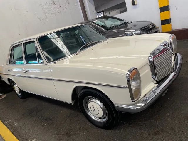 Mercedes-Benz 220-S Sedan 2.2 6V 4P Gasolina. 1972
