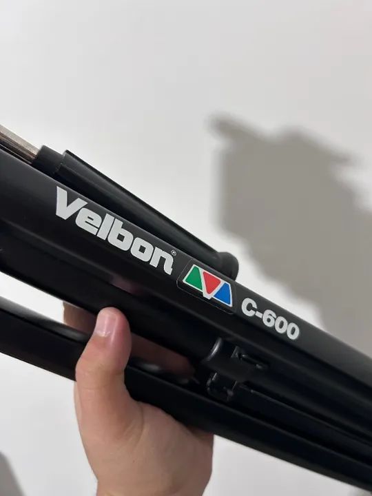 Tripé Velbon C-600 com Cabeça Hidráulica - Foto 5