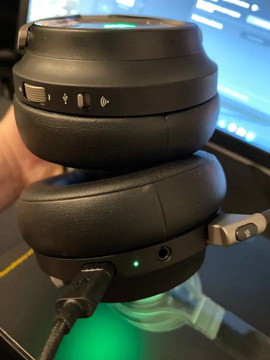 Headset Gamer Corsair Virtuoso RGB Wireless - Foto 4