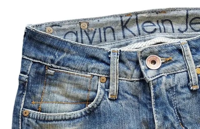 Calça Calvin Klein Feminina Destroyed Tam. 34 - Foto 4