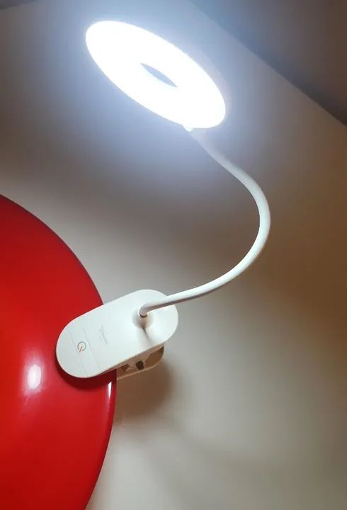 Luminária Flexível Led Yage Branca - Modelo Clipe C/ Touch - Foto 3