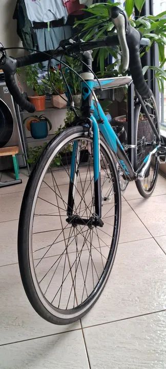 Bicicleta Speed componentes shimano - Foto 4