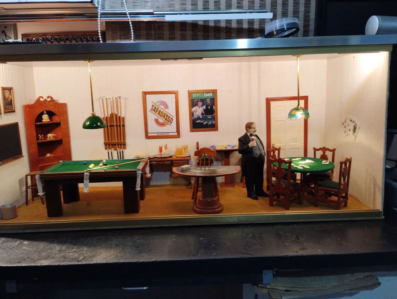 Miniatura "Salão de Jogos" para decoração com iluminação! - Foto 3