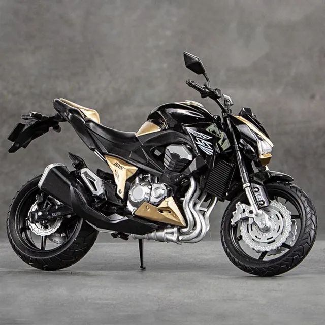 Kawasaki Z800 miniatura 1:12 nova na caixa