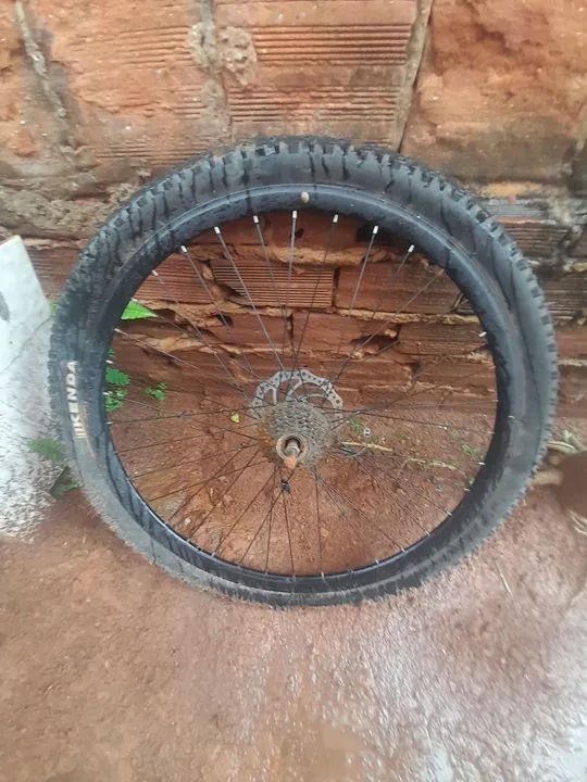 Par de rodas aro 29 em bom estado - Foto 6