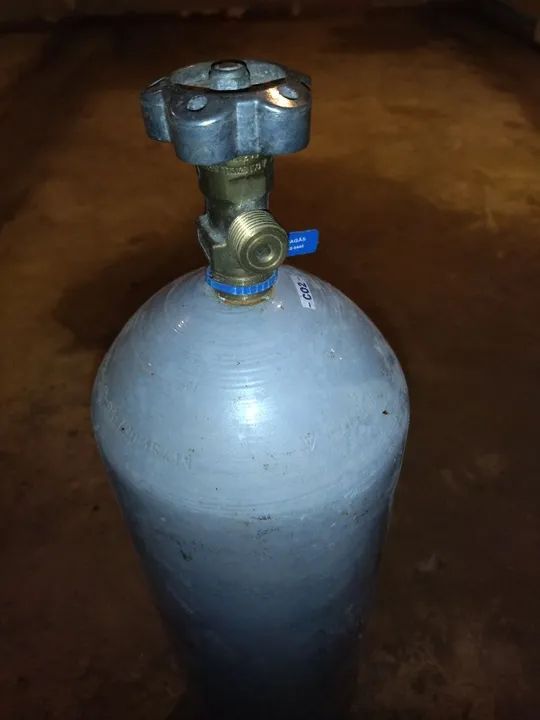 Cilindro CO2 6 kg 9 litros  - Foto 2