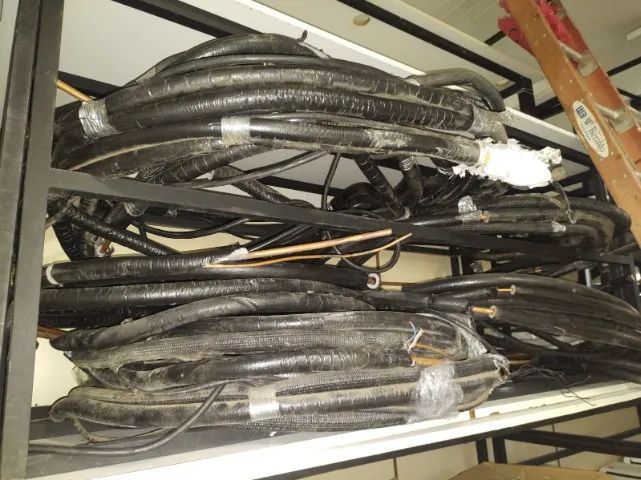 Ar Condicionado Multi, Marca Carrier Tree-split Quente/frio (Usado) - Foto 5