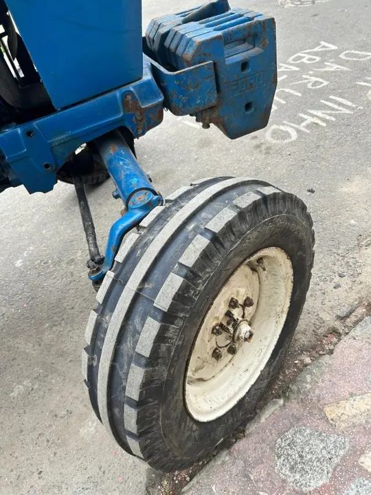 Vendo trator ford 4600 - Foto 2