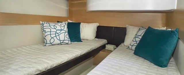 Lancha Real 415 Fly - Ano 2017 - Parelha Mercruiser TDI 370 - Diesel - Foto 9