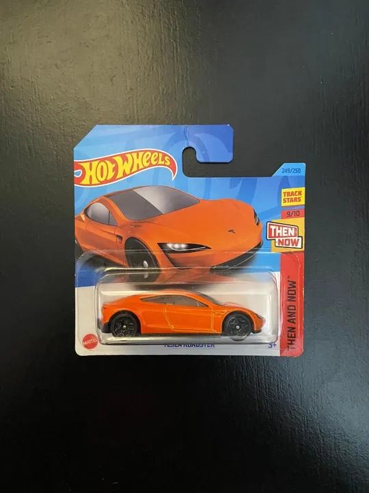Hot Wheels Tesla Roadster - Then and Now - Track Stars - Mattel 1/64