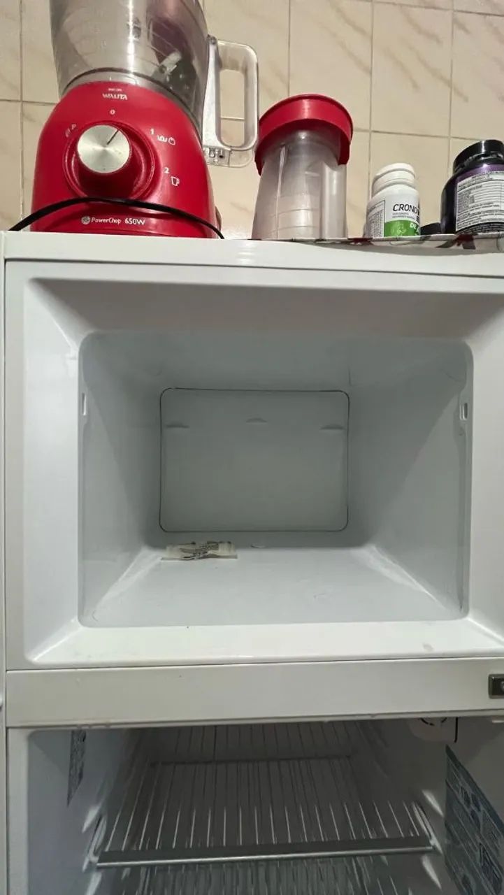 Geladeira Duplex em ótimo estado! - Foto 2