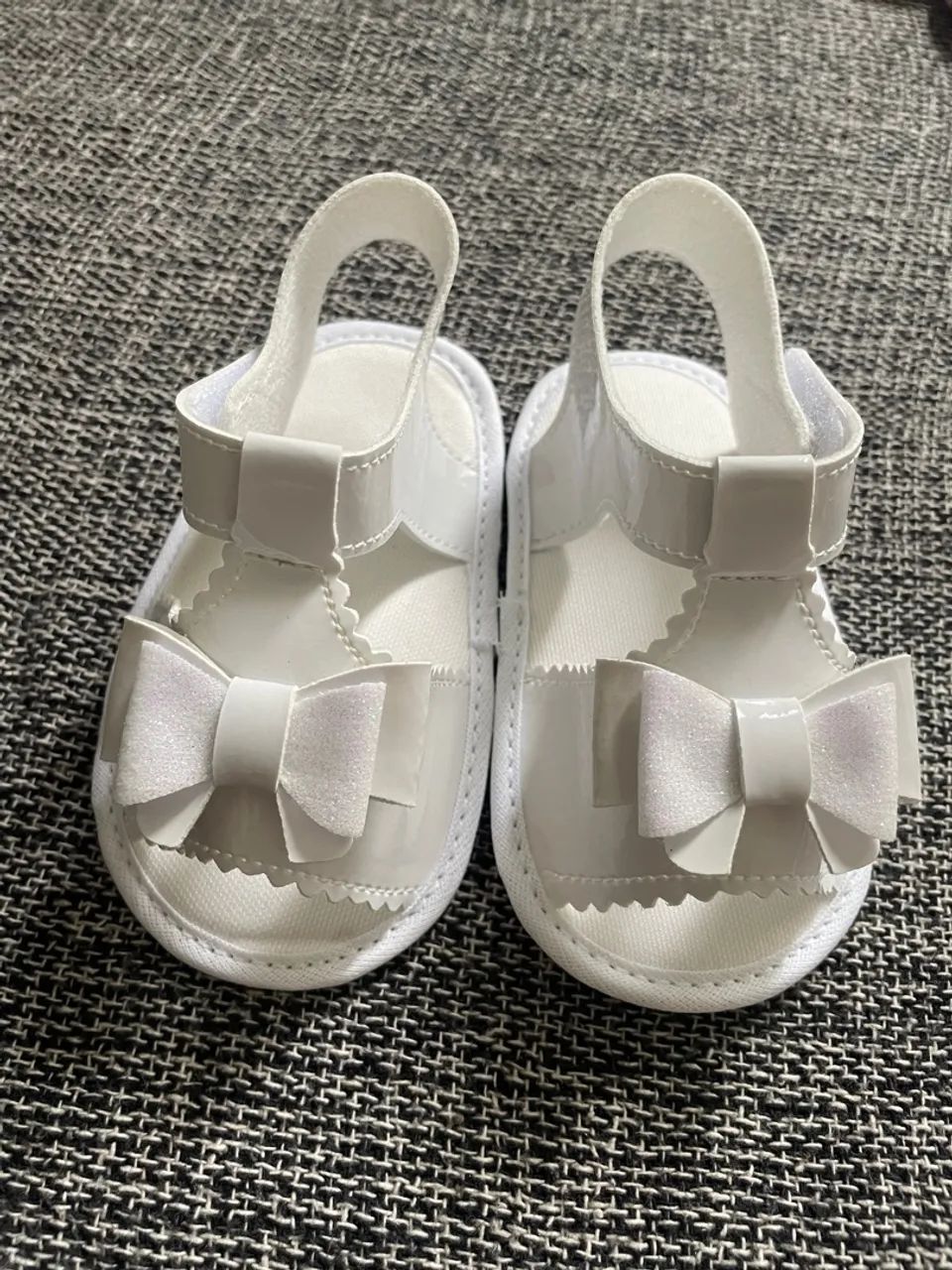 Sandália de Bebê Branca - Foto 2