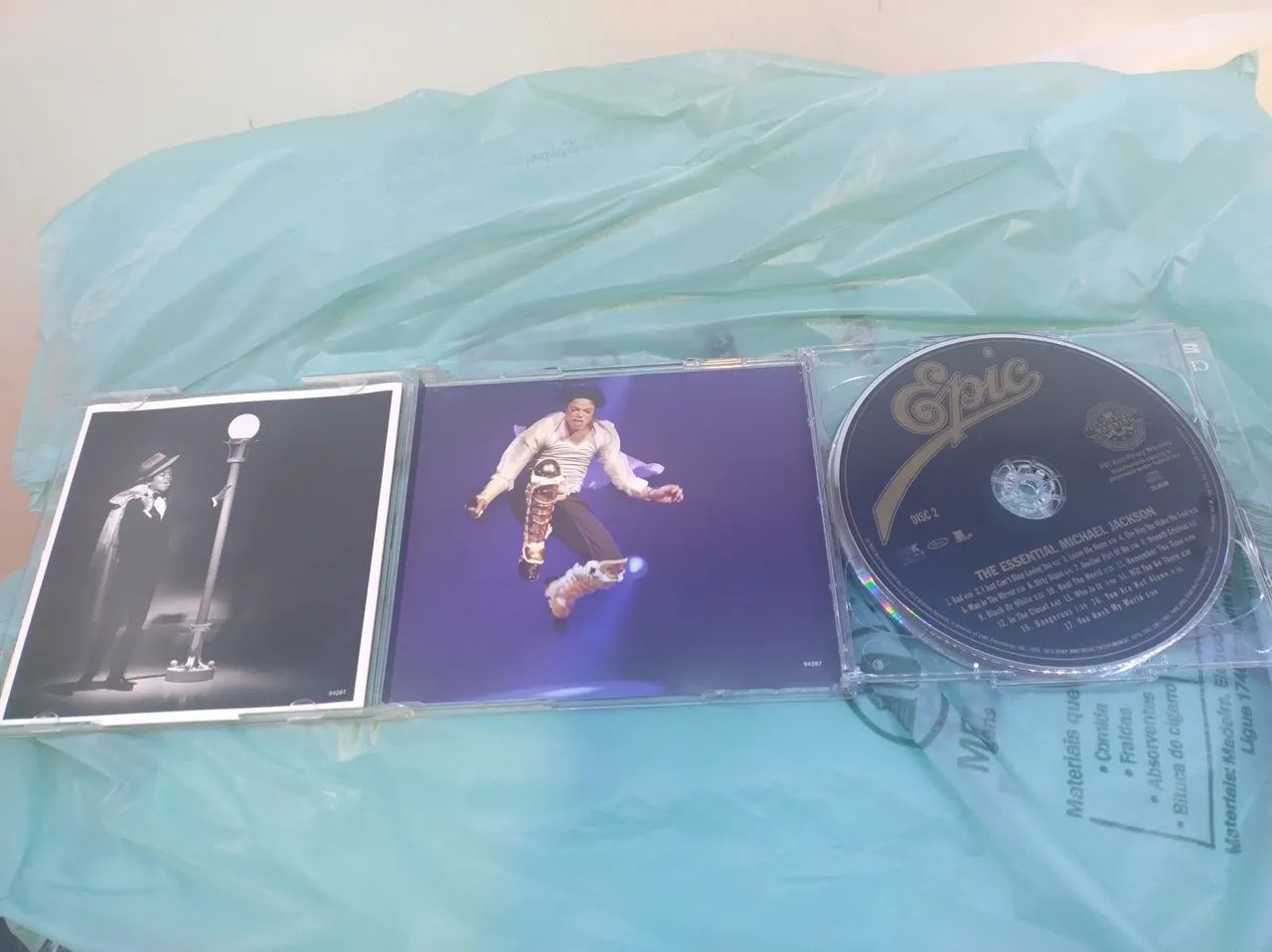 CD Duplo The Essential Michael Jackson Importado EUA  - Foto 4