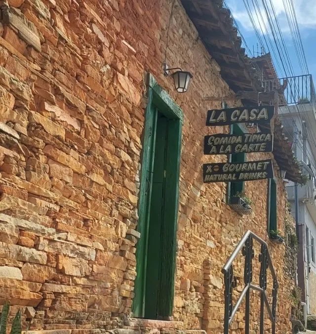 Casa histórica de pedra, imóvel comercial em São Thomé das Letras - Foto 2