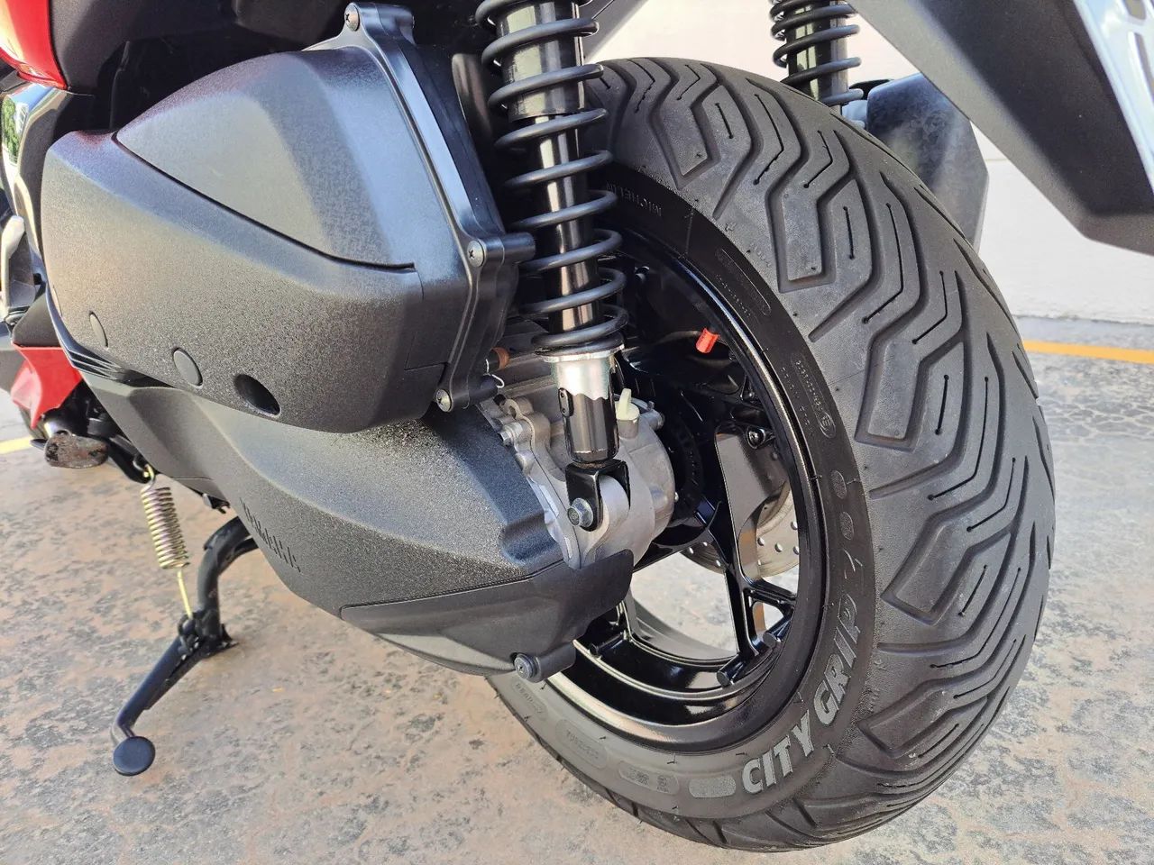 yamaha xmax 250 2023 novissima - Foto 11