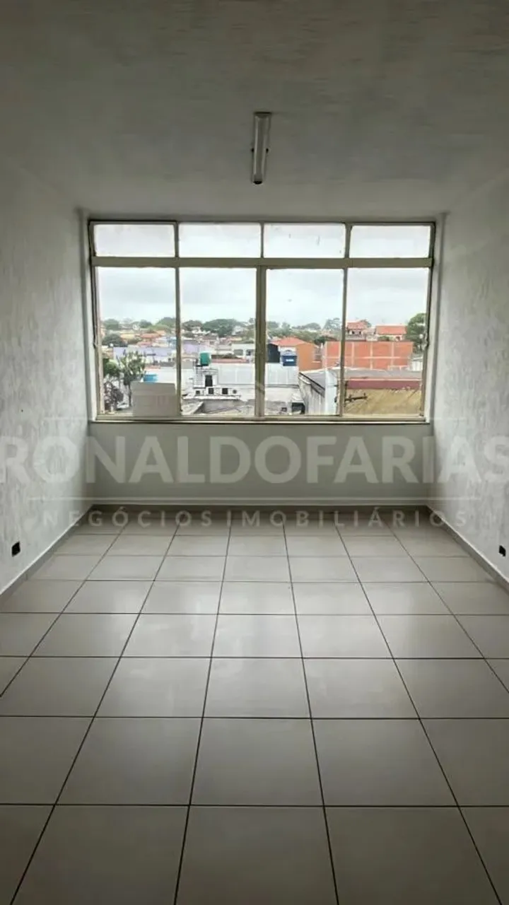 Sala Comercial cinn 24m² no Centro da Cidade Dutra Regiao de Interlagos