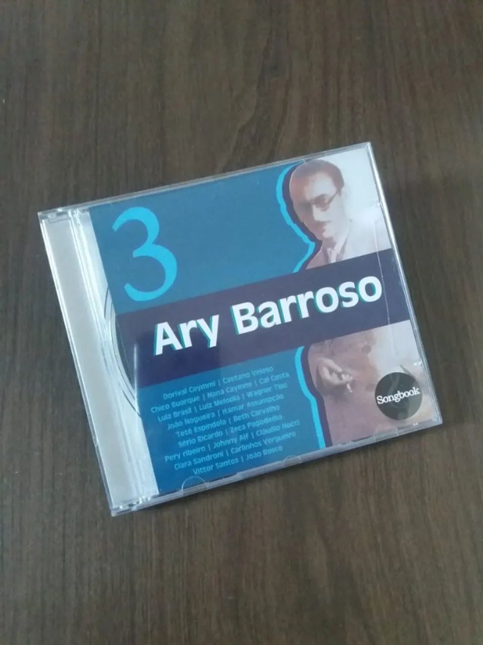 CD ARY BARROSO COM VÁRIOS GRANDES CANTORES - SEMINOVO