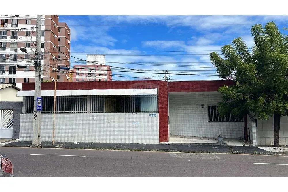 Imóvel Comercial no Luzia