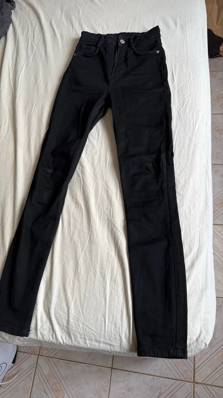 Calça preta Zara 32/34