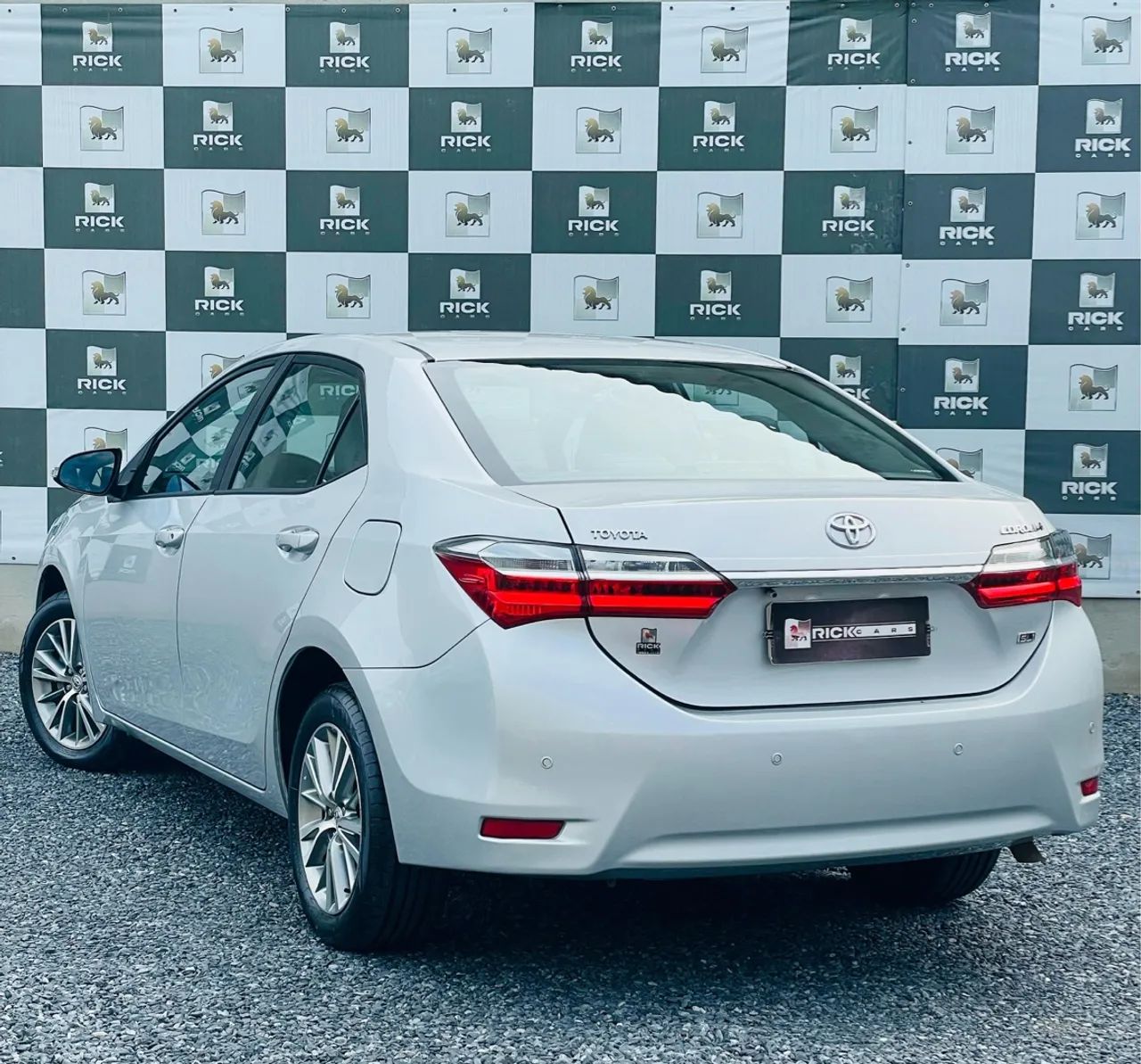 Corolla Gil - Foto 3