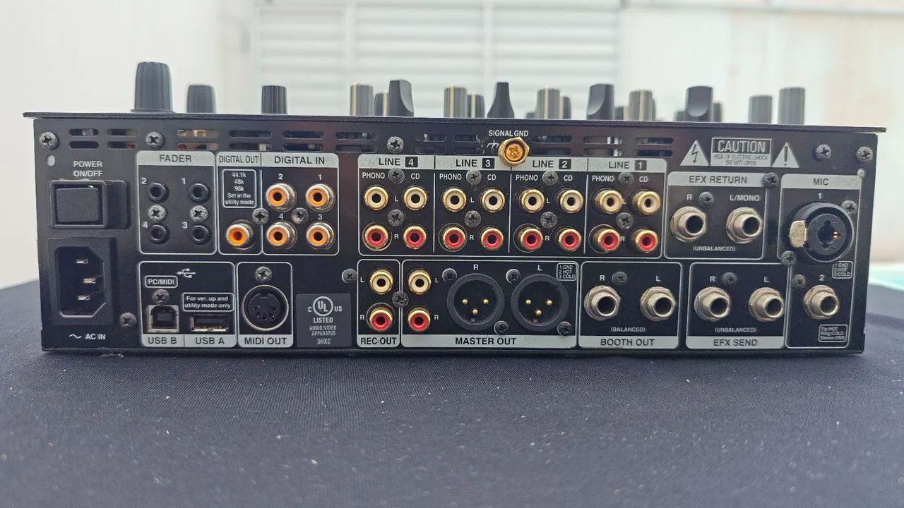 Mesa de Som Denon DN-X1700 para DJ - Foto 4