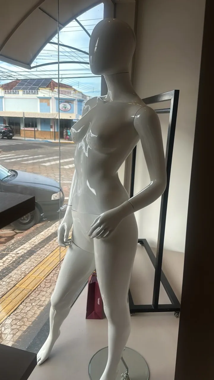 Manequim Feminino para Loja - Excelente Estado