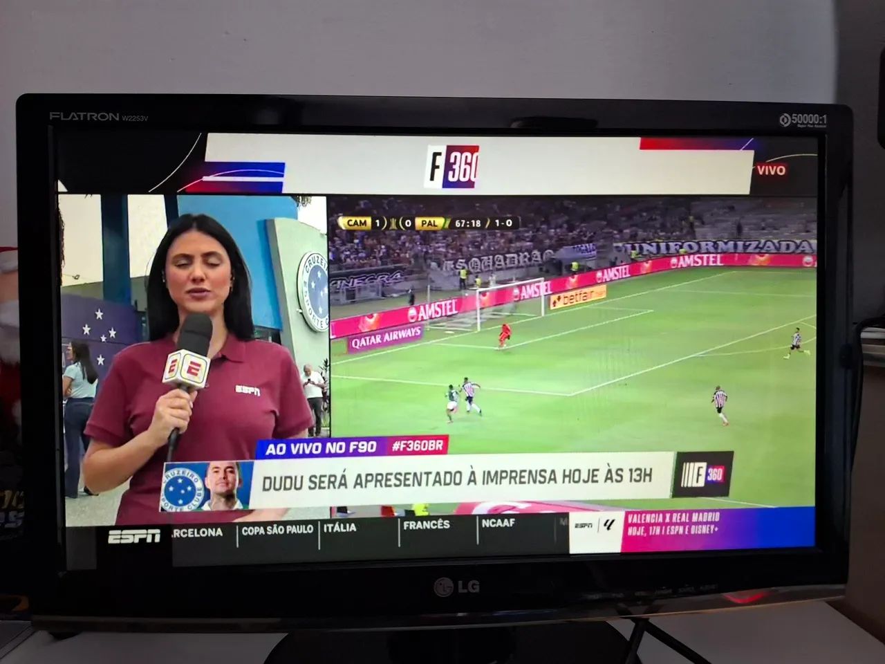 Monitor LG 21,5" W2253V 